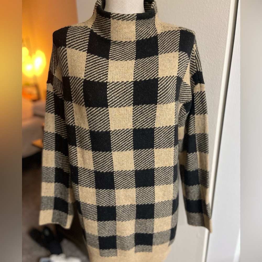 LOFT - Buffalo plaid knit tunic - women’s sweater